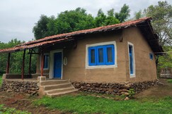 Priyanshi Homestay Kalakund, Indore