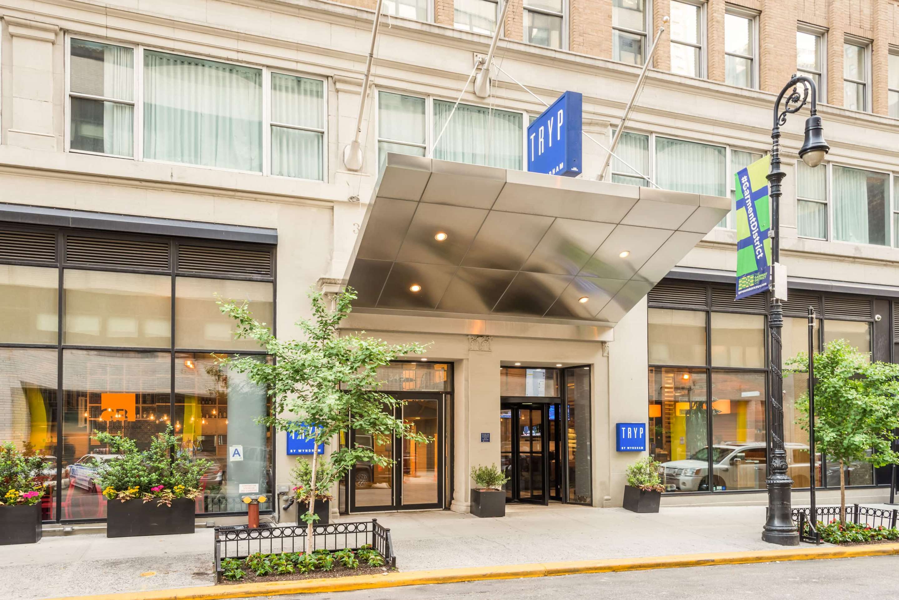 TRYP by Wyndham New York City Times Square / Midtown - Tap to explore photos