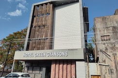 HOTEL GREEN GYANSONS, Yavatmal
