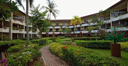 Holiday Villa Beach Resort & Spa Langkawi MMT Special