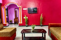 Independent private property by Shivalaya Holidays, Valparai