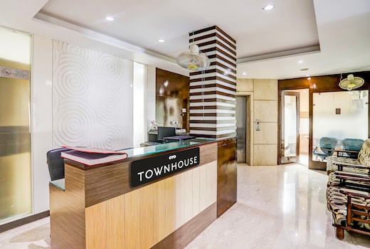 Super Townhouse RELAX SUITS A BOUTIQUE HOTEL VASUNDHARA
