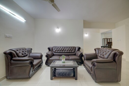 Fresh Living Prime Hitech Hyderabad Inr 419 Off Living Room 2