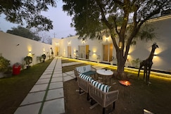 Three Musketeers Farm Stay, Sohna