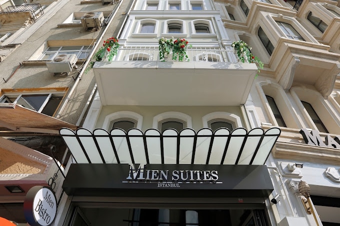 MIEN w SUITES - Tap to explore photos