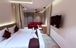 Stargazer Suite with Private Terrace