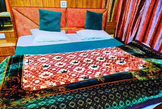 Hotel Kanha