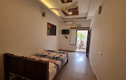 AC Deluxe Double Room
