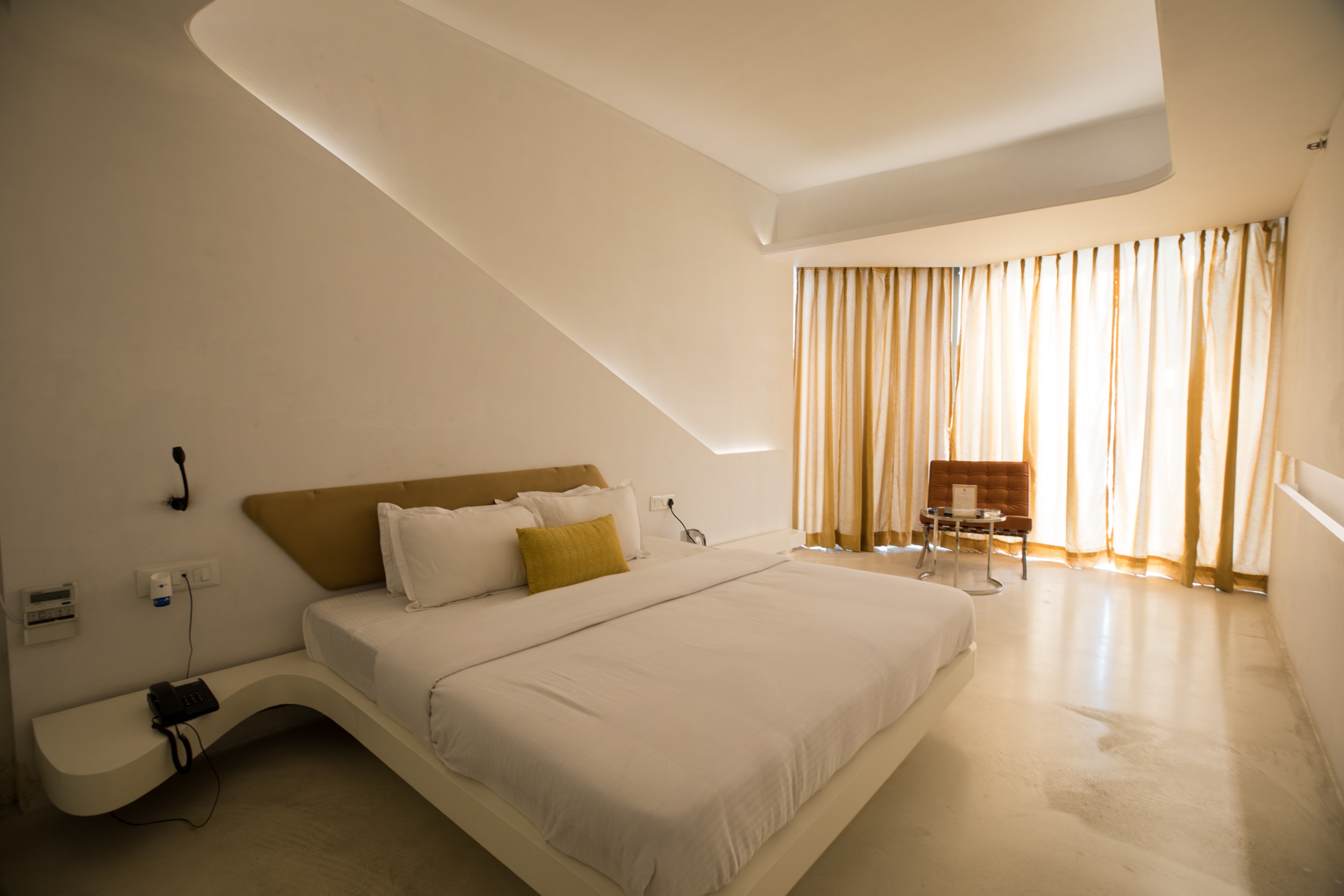 Hotel Ramaya - Tap to explore photos