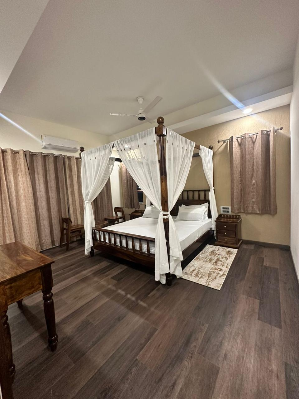 4BHK Luxe Apartment | RootHouse By The BigBear - Tap to explore photos