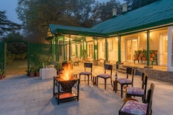 StayVista at Vintage @ Rose Cottage, Shimla