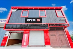 Hotel O Grand Hotel, Bareilly