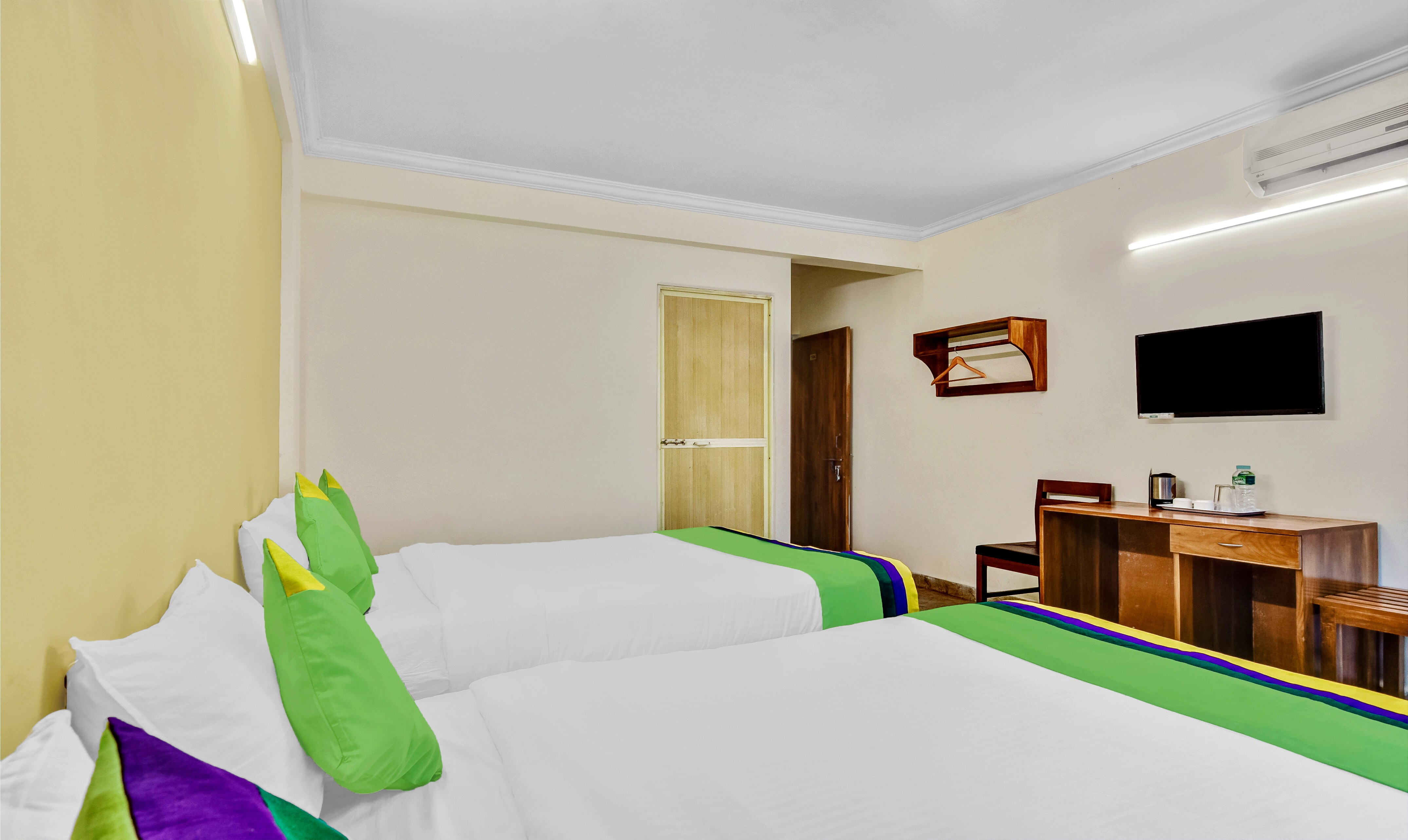 Itsy Hotels Samara Holiday Homes - Tap to explore photos