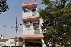 HOTEL O YASH ROYAL INN, Lucknow