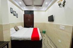 Hotel O Nitin Palace, Noida