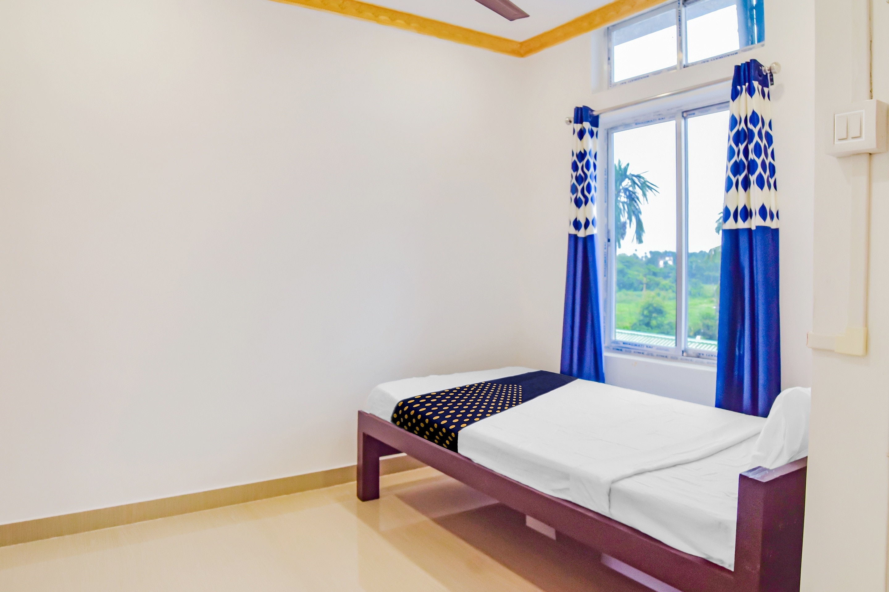 SPOT ON Nirvaan Guest House - Tap to explore photos