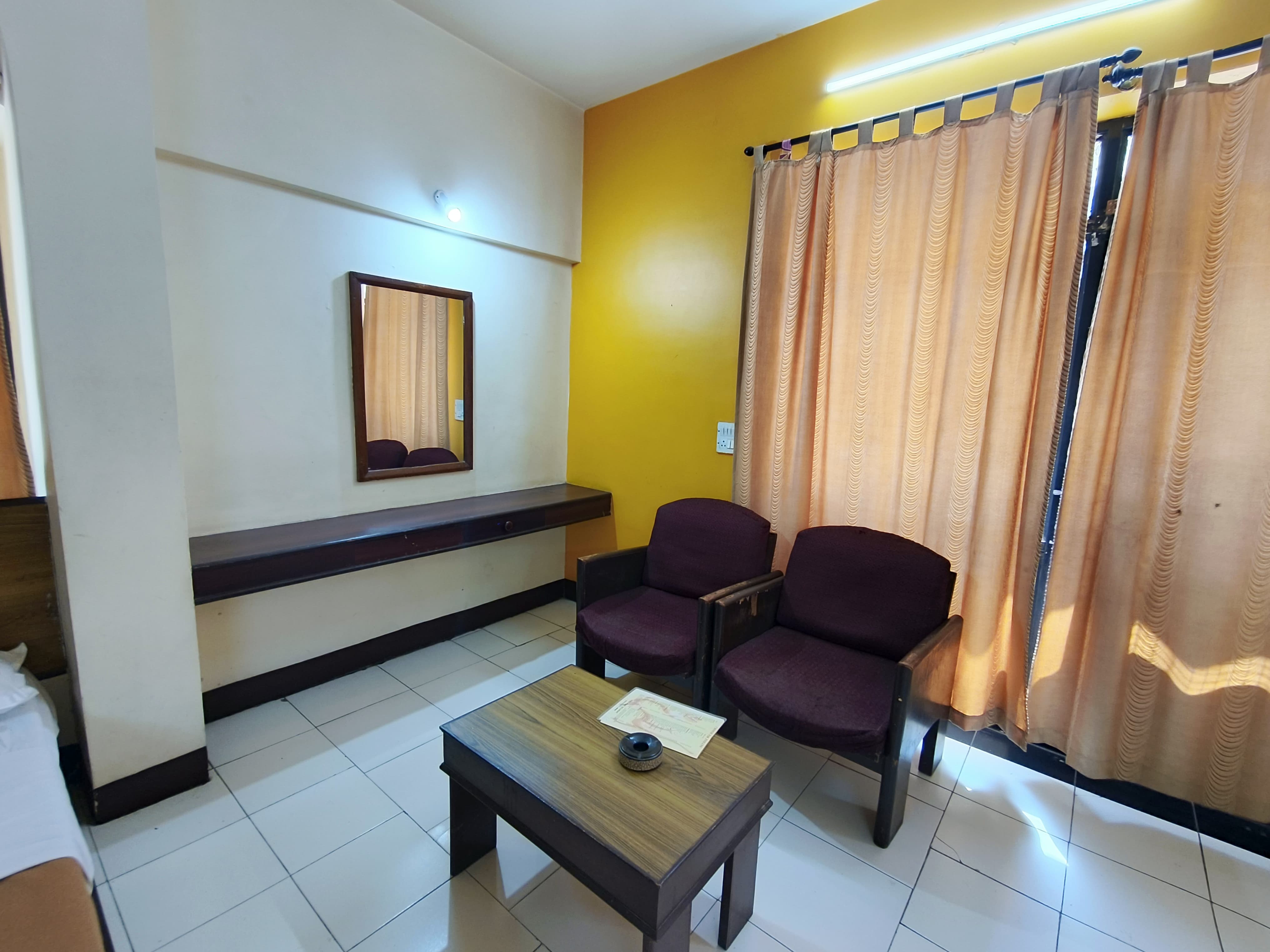 Hotel Manorath 3