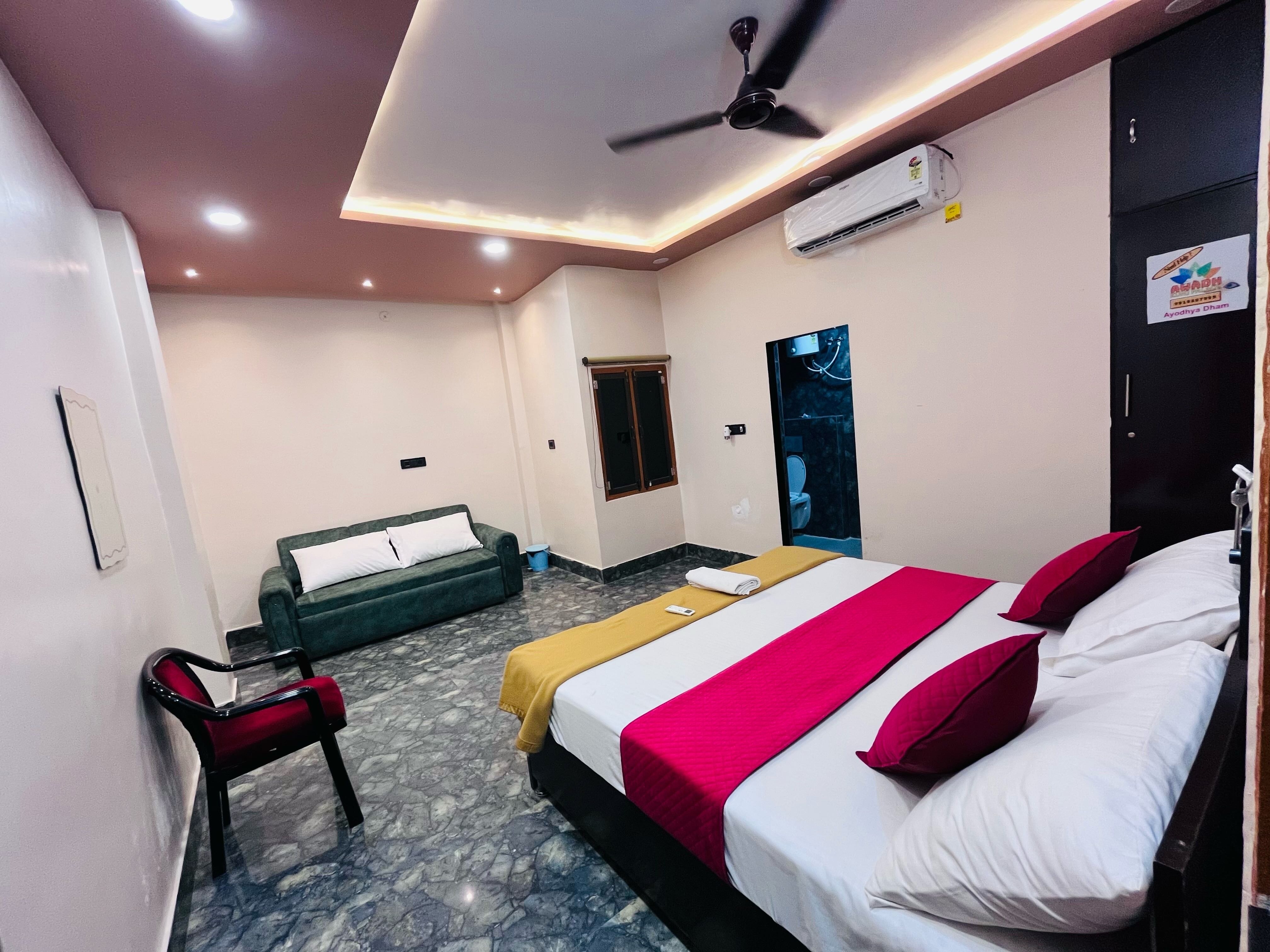 Hotel O Awadh Kunj Palace - Tap to explore photos
