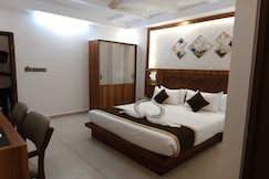 Townhouse Cochin Airport Formerly Skyluxe, Cochin