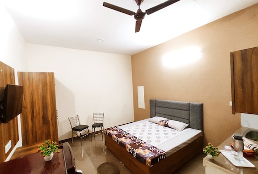 HOTEL SYL III Three