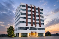 Hotel Ostria - Near Surat Railway Station, Surat