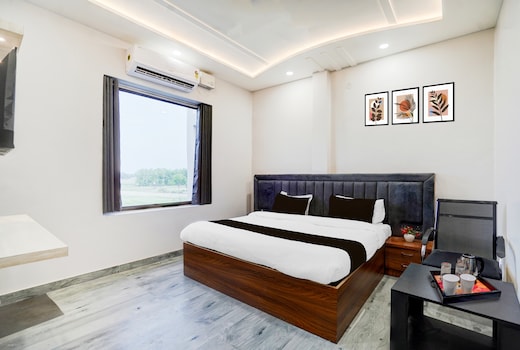 Super Hotel O Hanuman Gadi Formerly Alankar Lawn