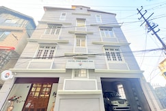 PINE CREST INN, Darjeeling