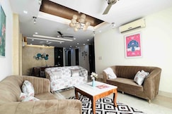 Bluo Stays - Defence Colony, Delhi