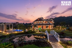 StayVista at The Red Creek, Kolad