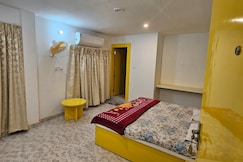 The Ortus Stays, Orchha