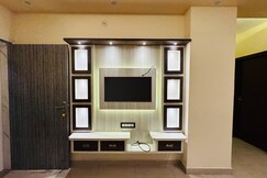 Horn Ok Please, Varanasi