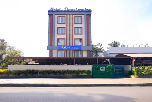 FabHotel Pancharatna Regency - Nr. Medicover Hospitals