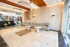 Hotel Avadh Classio, Tanda