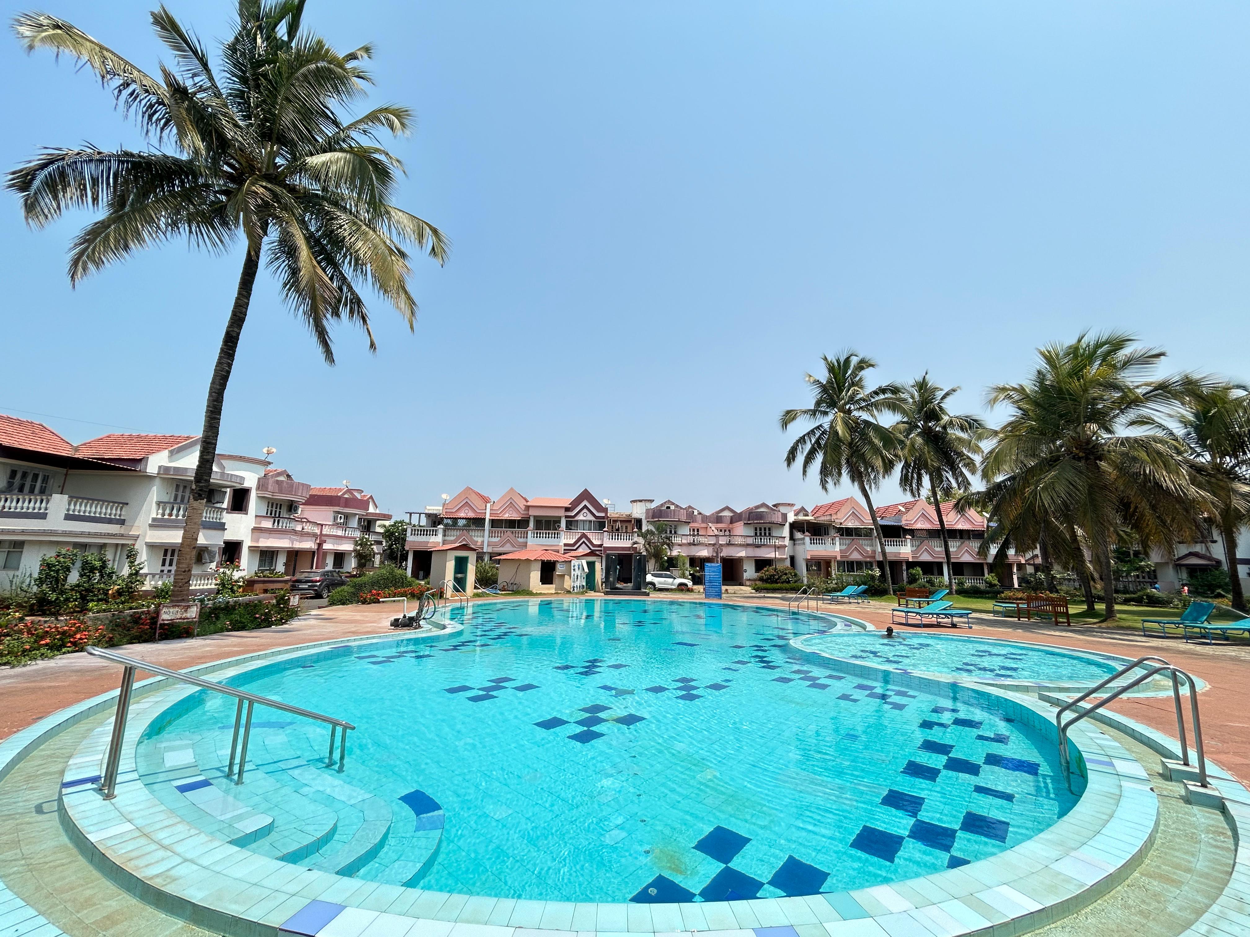 2bhk lotus pool apartment By benaulim beach - Tap to explore photos