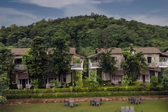 Wood Castle Spa Resort- A River Access Property, Jim Corbett (Ramnagar)