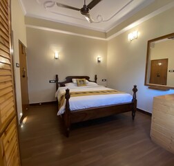 Junior Room