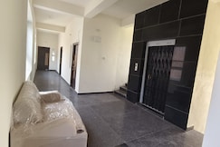 B NINE CONVENTION AND LODGE, Kurnool