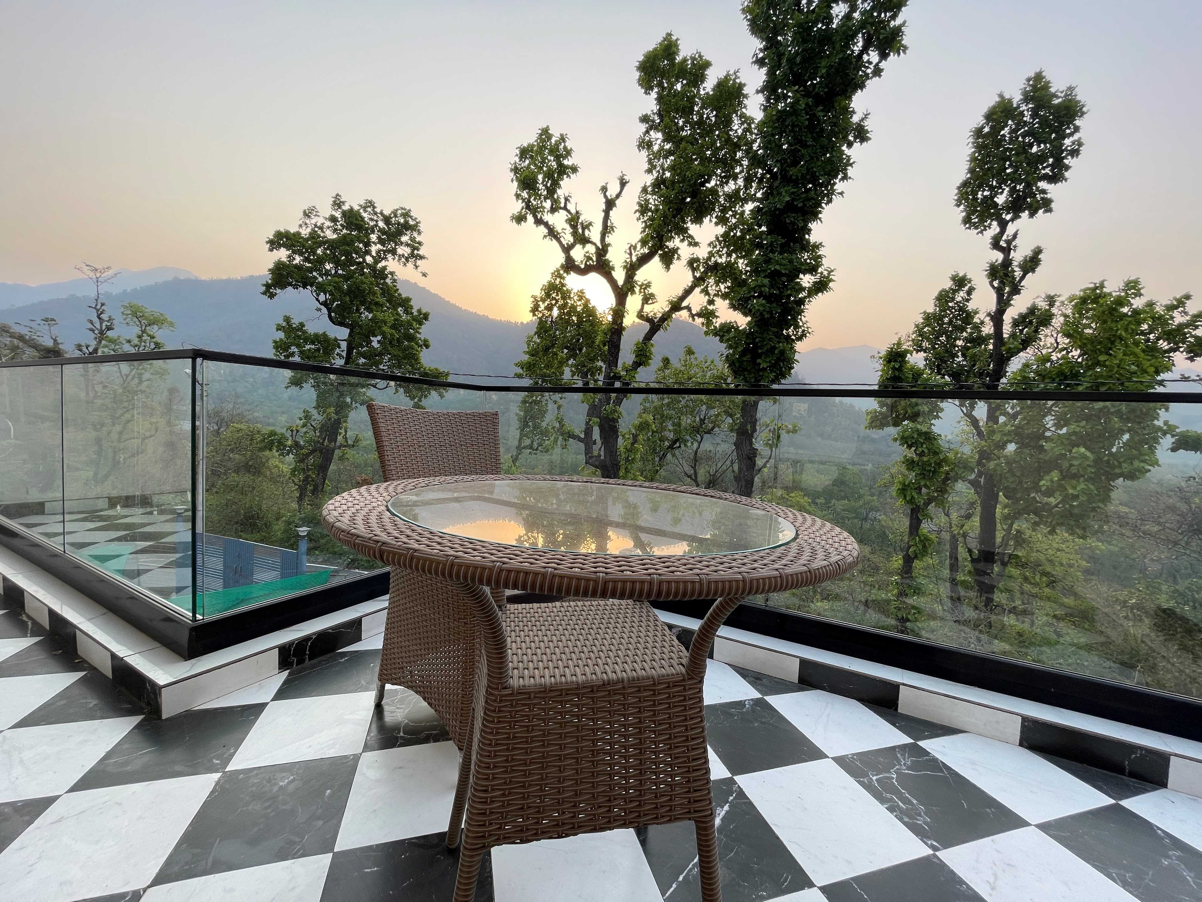 The Bourg Luxurious 4 Bedroom Valley View Mansion - Tap to explore photos