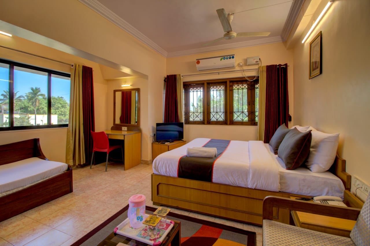 Hotel Sahyadri - Tap to explore photos