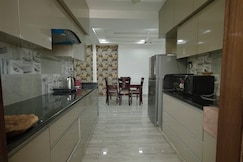 Igloo | Near Taj |1BR  By Homeyhuts, Agra
