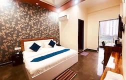 Deluxe with Balcony