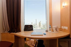ibis Sharq Kuwait, Al Asimah