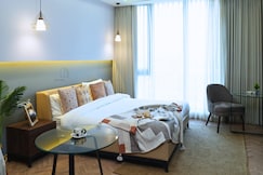 Nook by Quirk stays Netflix Kitchen View, Gurgaon