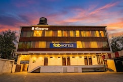 FabHotel Neelkanth, Kanpur