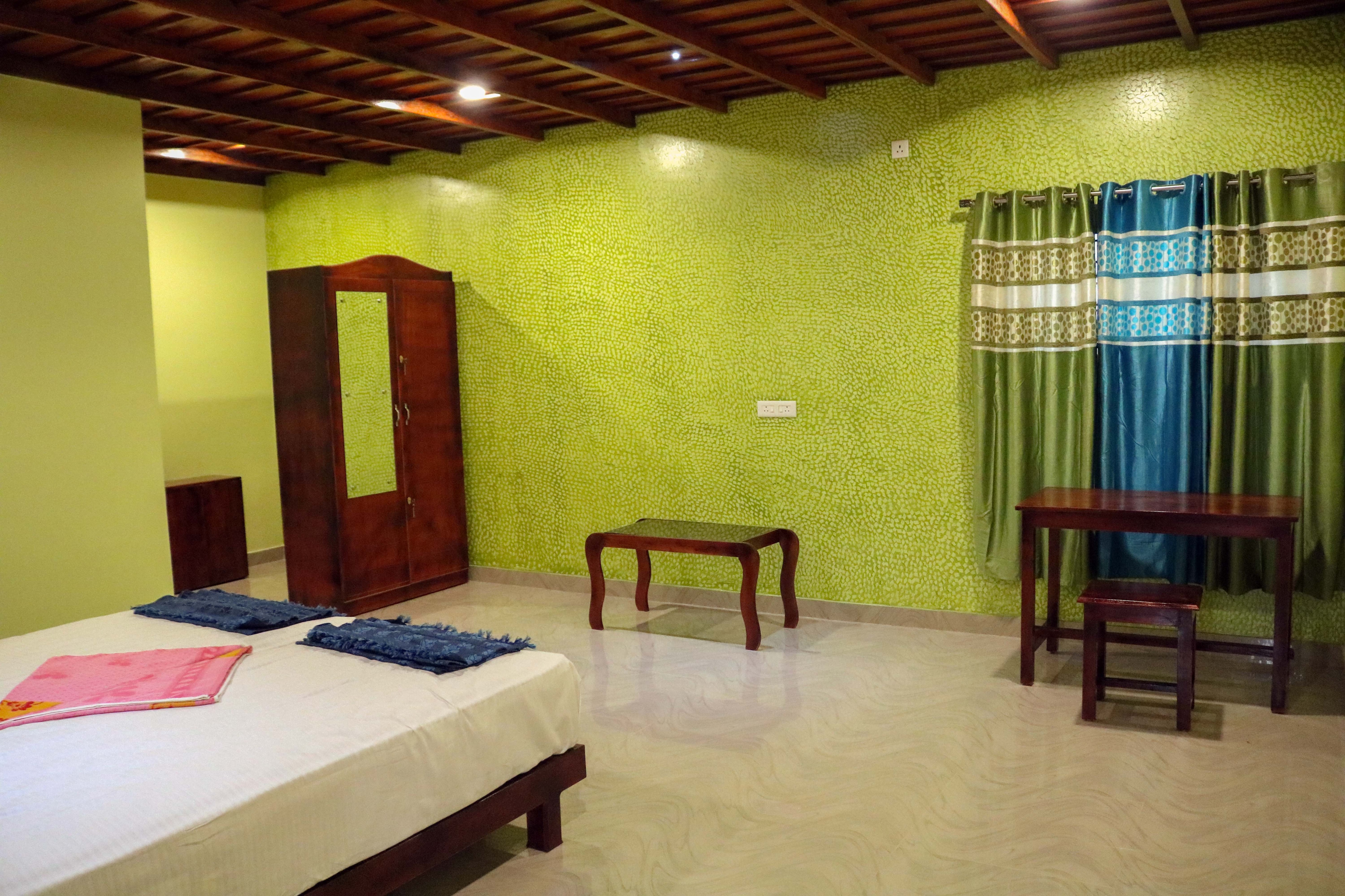 Munroe Meadows | Rooms in a Homestay - Tap to explore photos