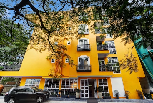 Astra Hotels & Suites - Koramangala