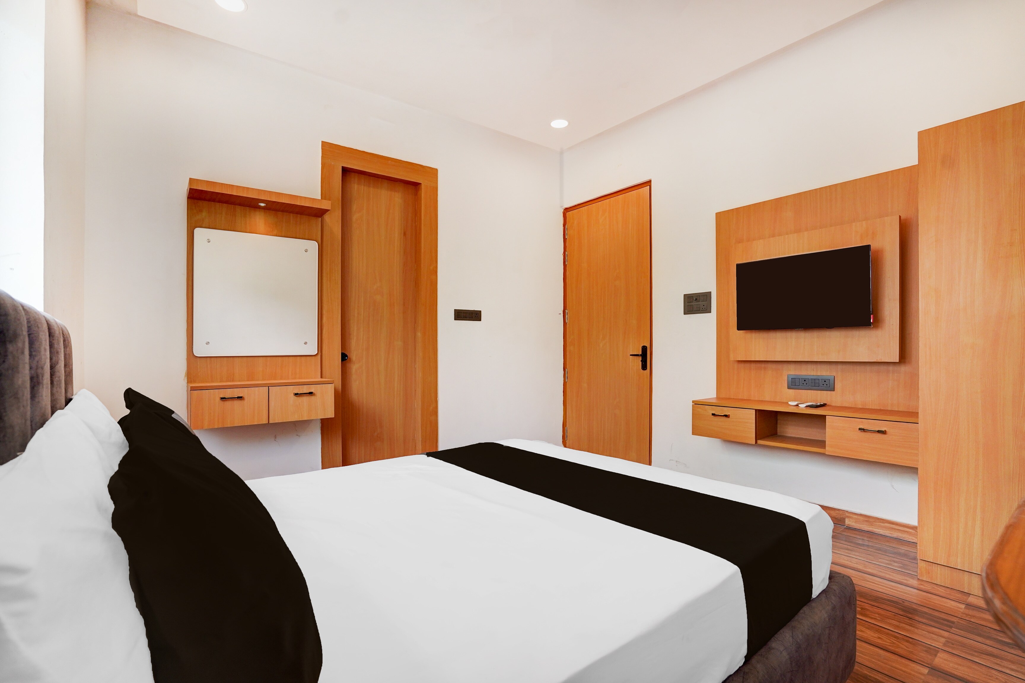 SPOT ON Aria Hotel - Tap to explore photos