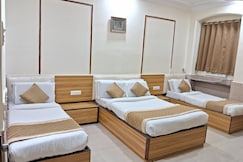 Hotel Swapna International, Mumbai