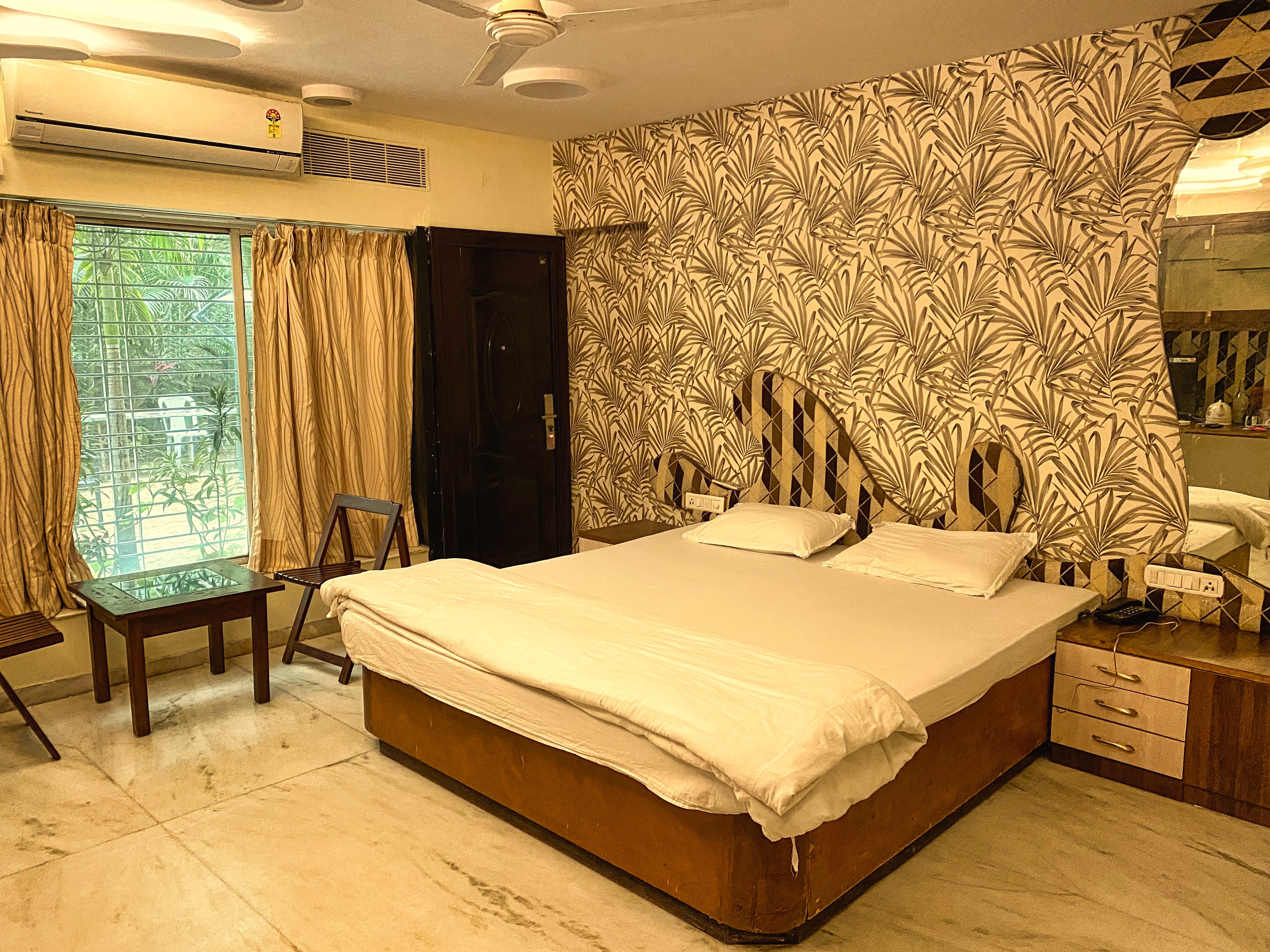 Executive Deluxe Room 1