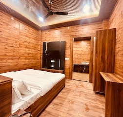 Deluxe Room Non View